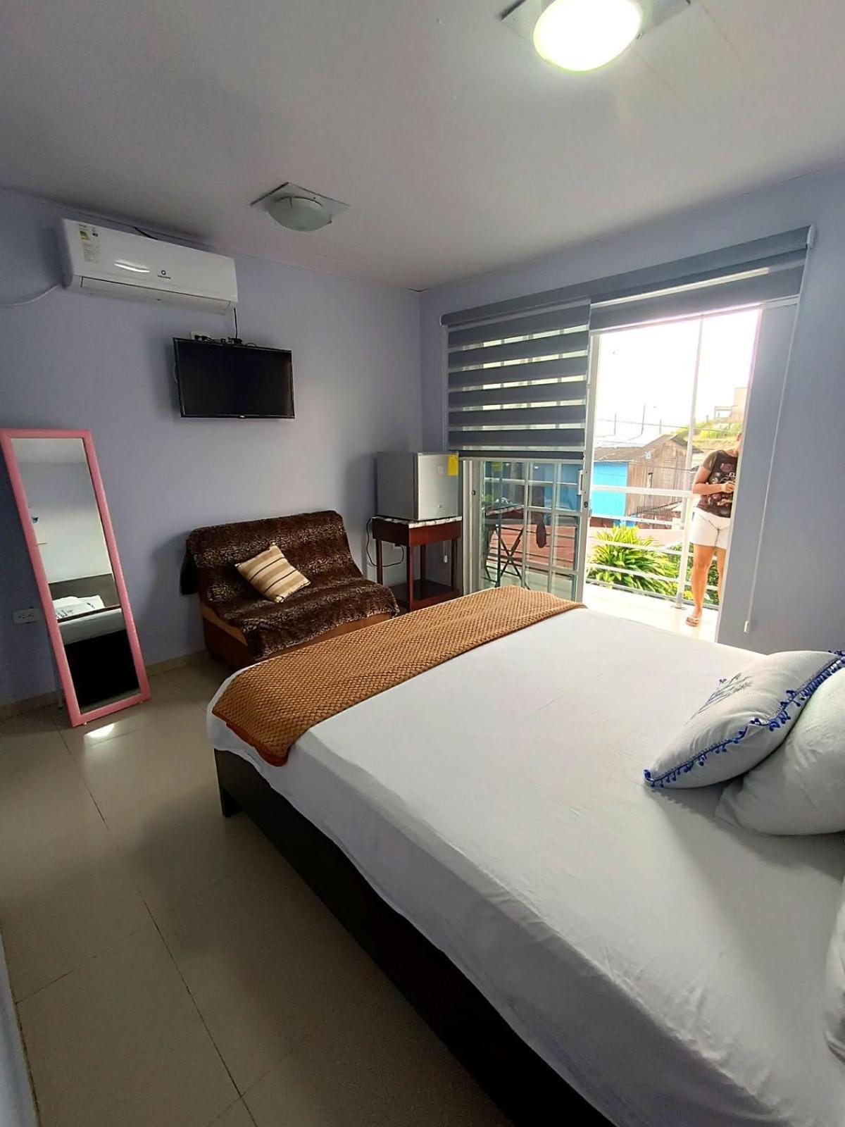 L'Vanna Hotel Педерналес Екстериор снимка